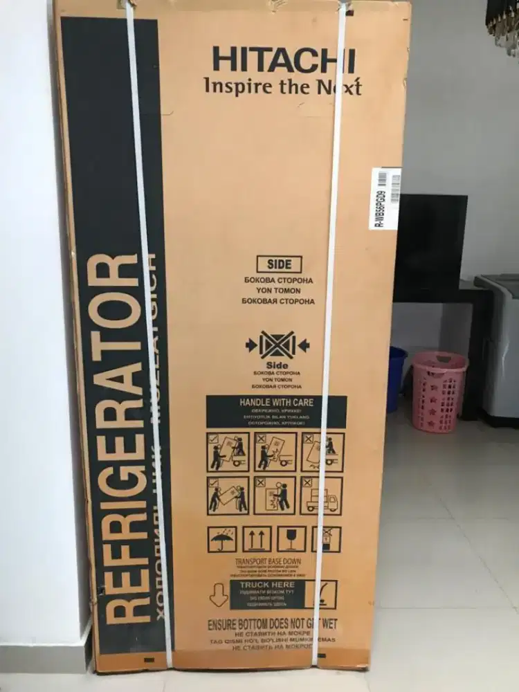 Kulkas [ 3 PINTU ] HITACHI R-WB56PGB, BELUM BUKA DUS