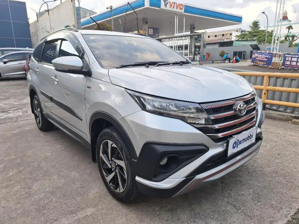 DP MURAH Toyota Rush 1.5 S Bensin-AT 2021 Silver CDFCB