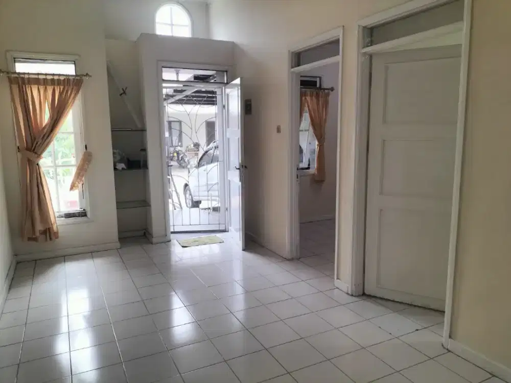 Disewakan rumah tempat tinggal Lembah Hijau Lippo Cikarang