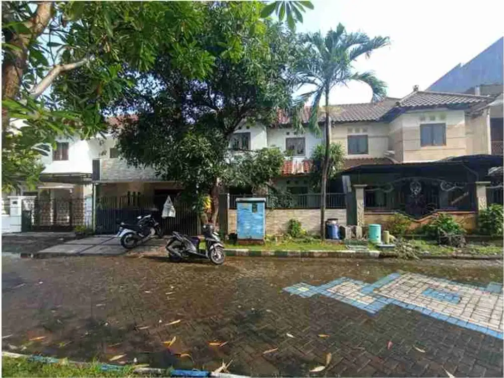 dijual via lelang rumah di puri Surya jaya Sidoarjo .cluster taman pasadena
