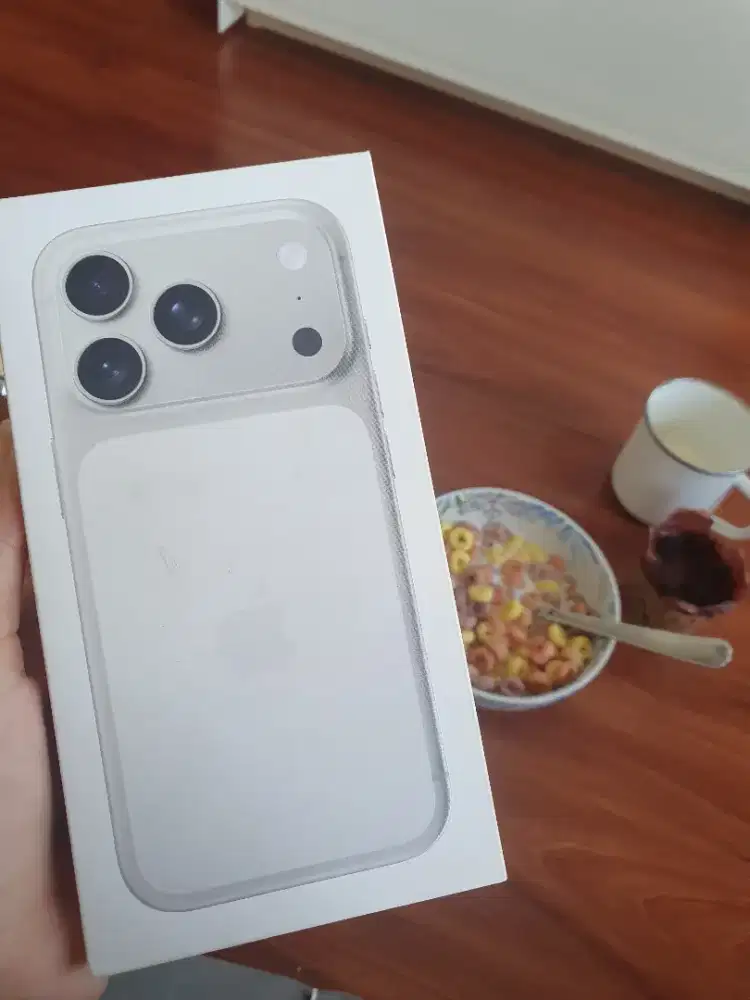 Iphone17 pro 256 silver ex ibox