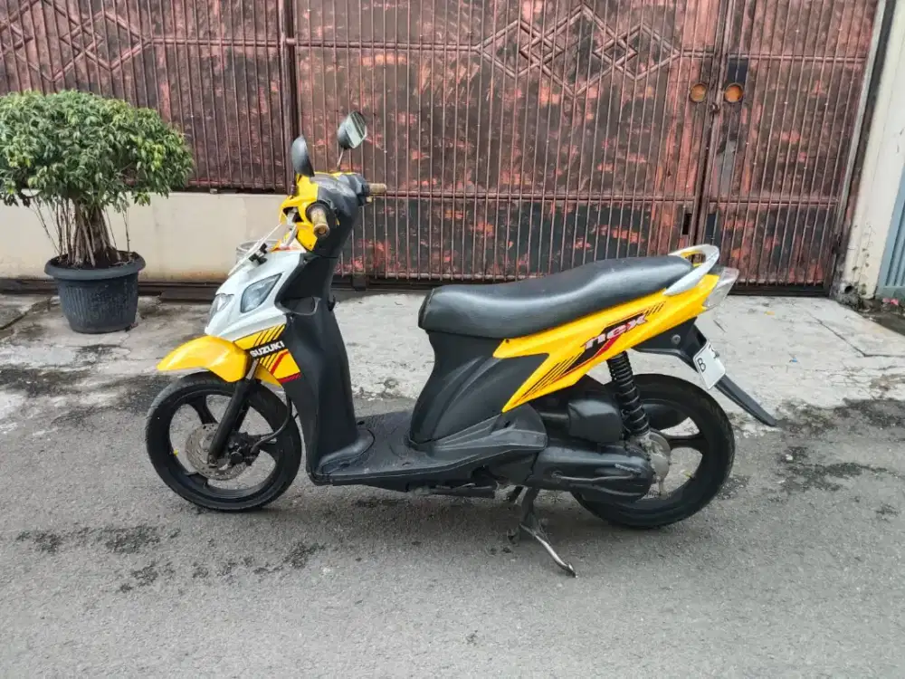 Suzuki Nex injeksi tahun 2014 mesin halus pajak hidup
