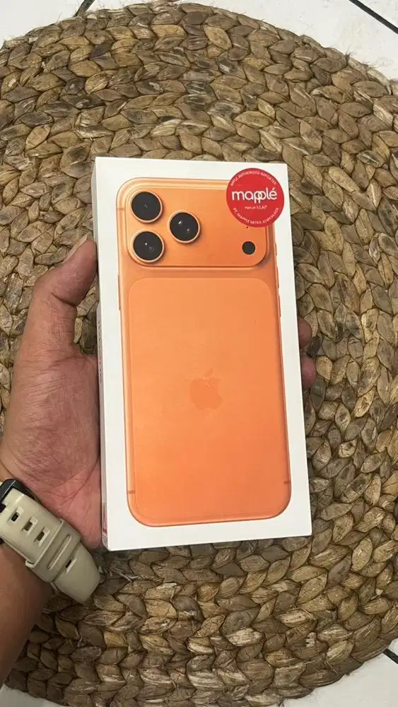 Iphone 17 promax 256 iBox