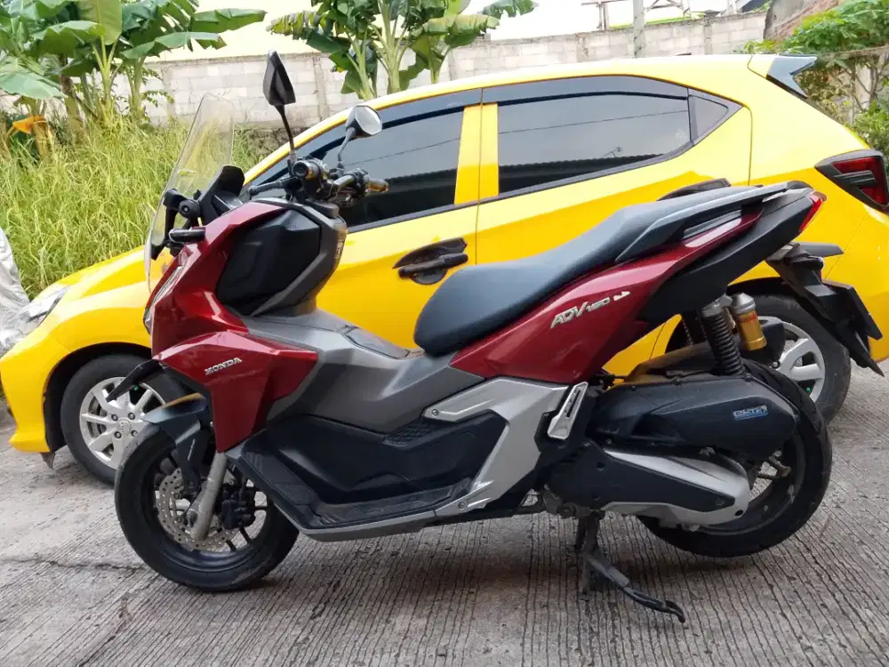 ADV 160 CBS 2023 Merah maroon