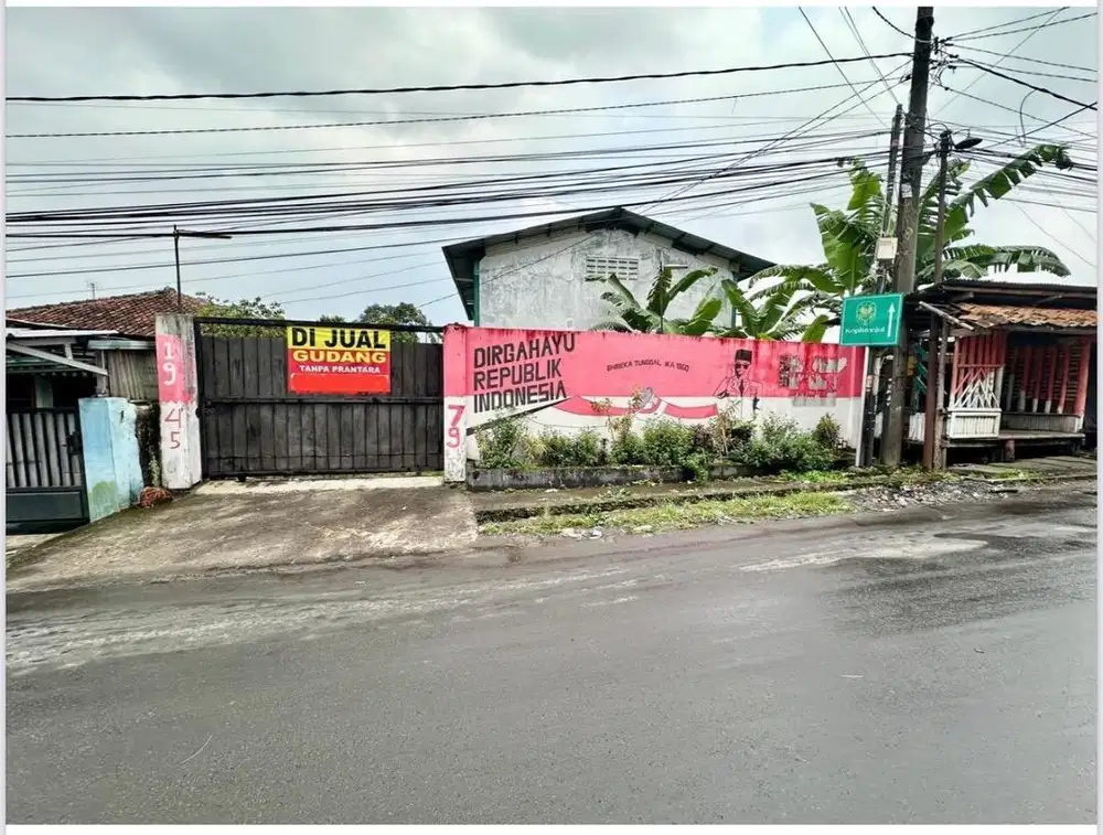 Dijual Bangunan  Gudang