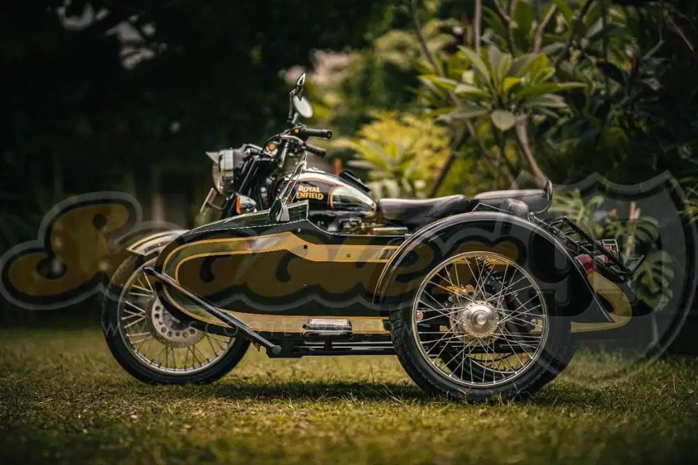 Sespan/Sidecar Motor Royal Enfield