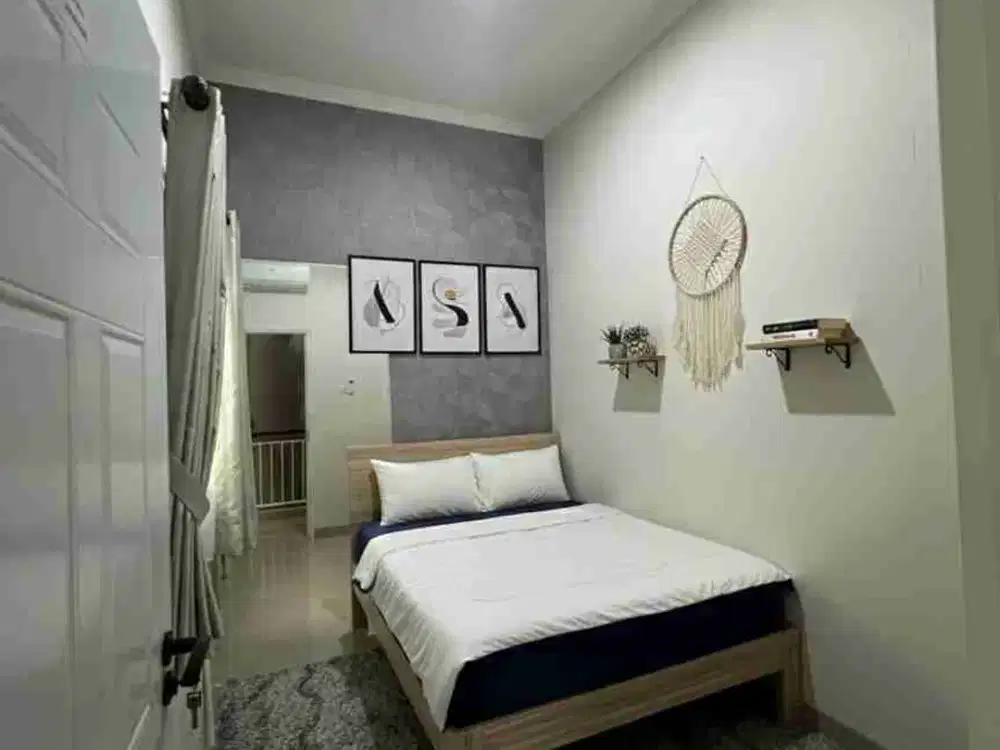 Rumah Nyaman 2 lantai Lokasi Strategis di Cempaka Putih