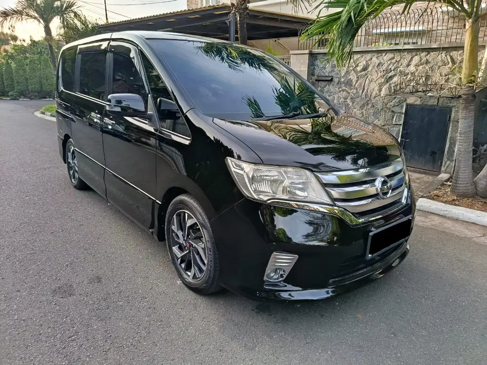 Nissan Serena 2014 Bensin