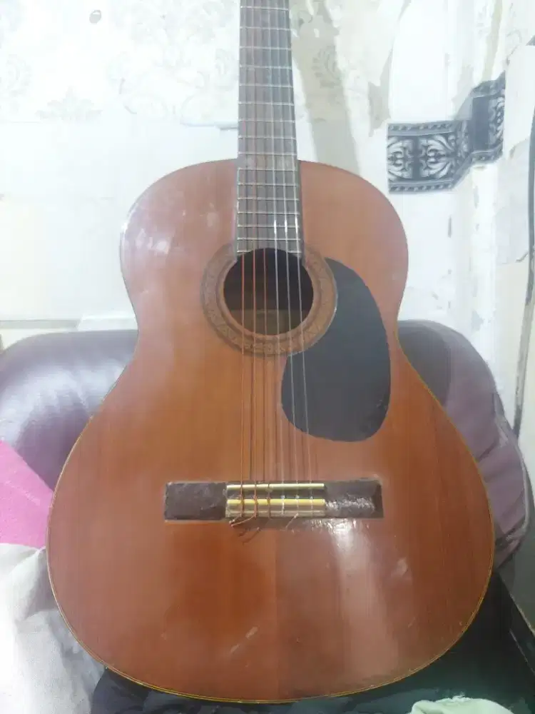 Gitar klasik Yamaha G225