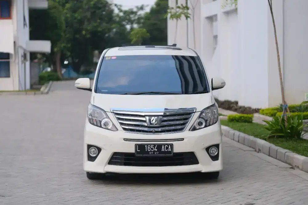 Toyota Alphard SC 2013 Premium Sound Pilot Seat