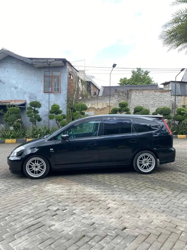 Honda Stream 2006 Bensin
