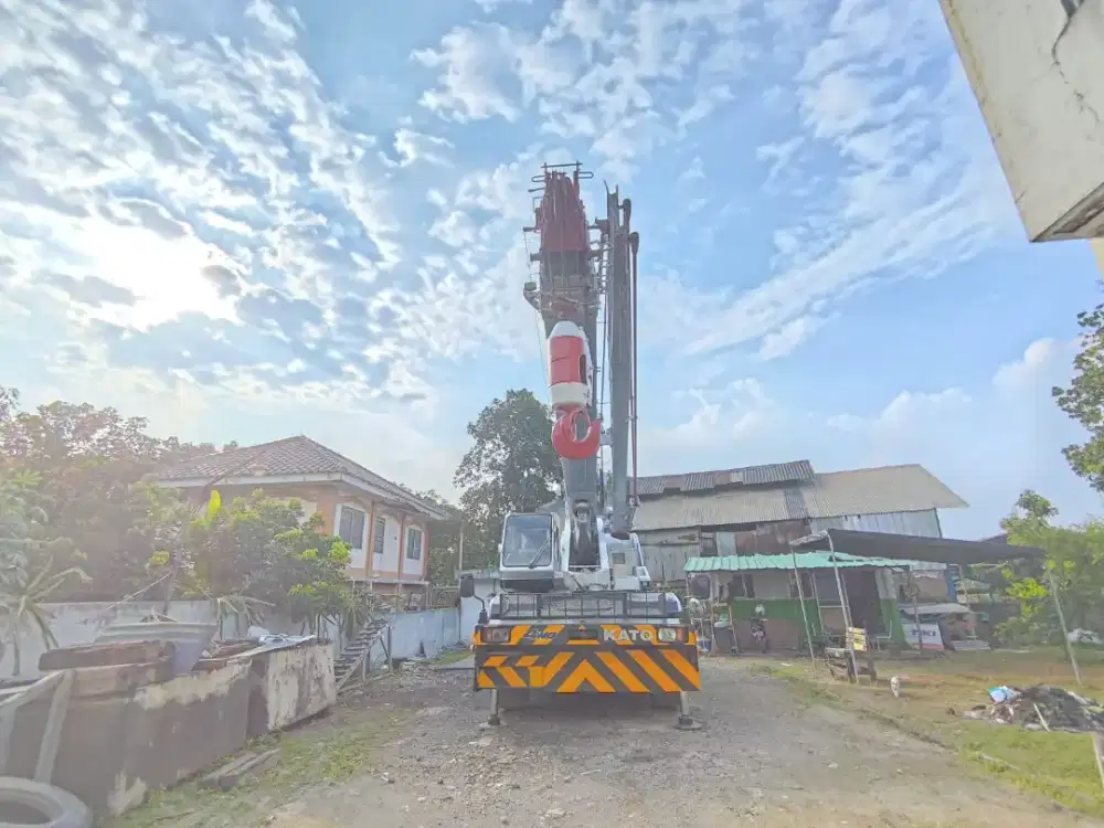 Dijual Crane Roughter 50 Ton