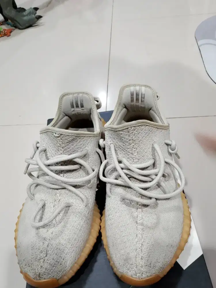 Sepatu Adidas yeezy original