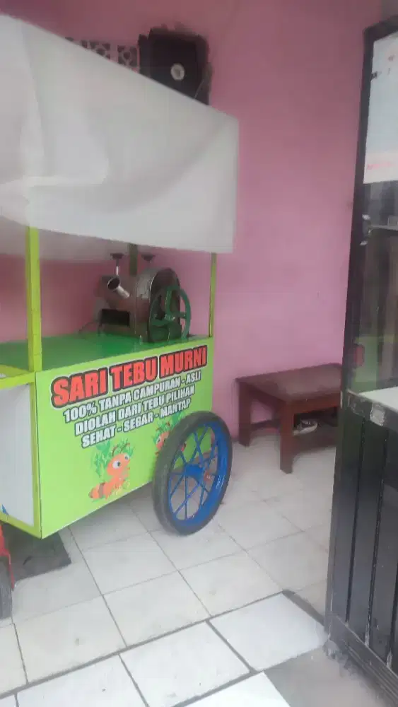 Gerobak mesin tebu
