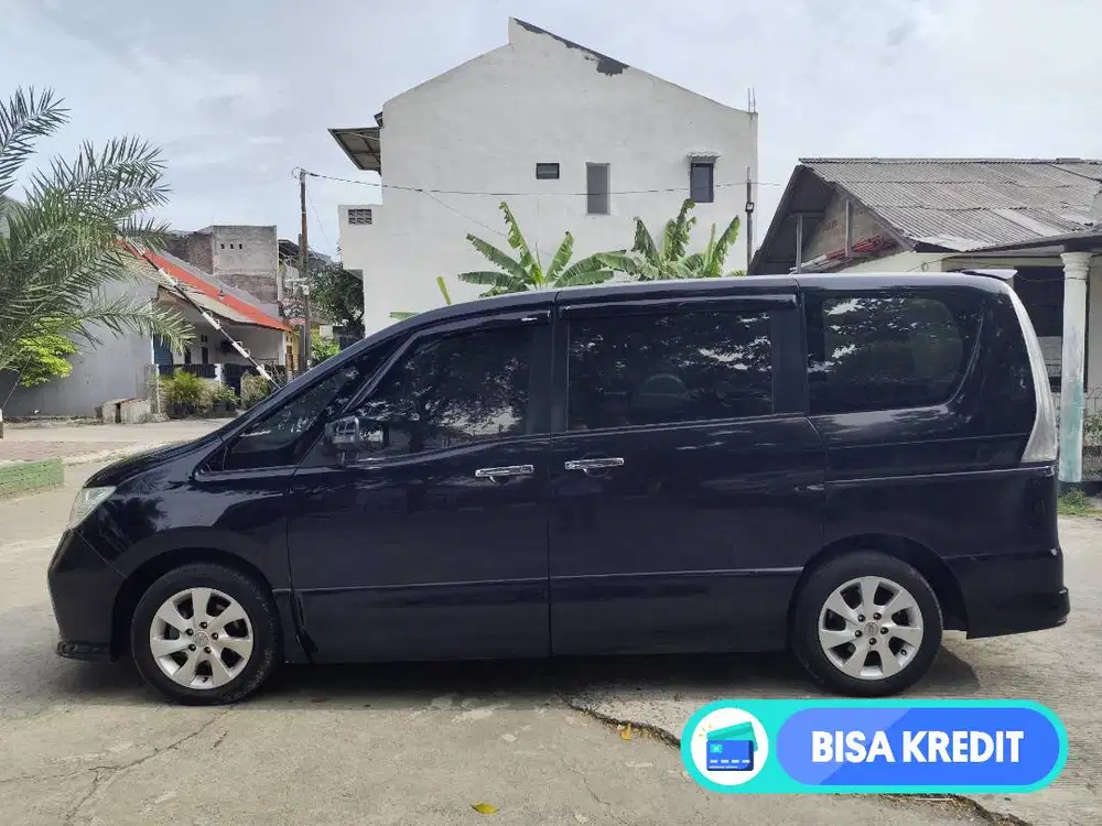 Nissan Serena 2013 Bensin
