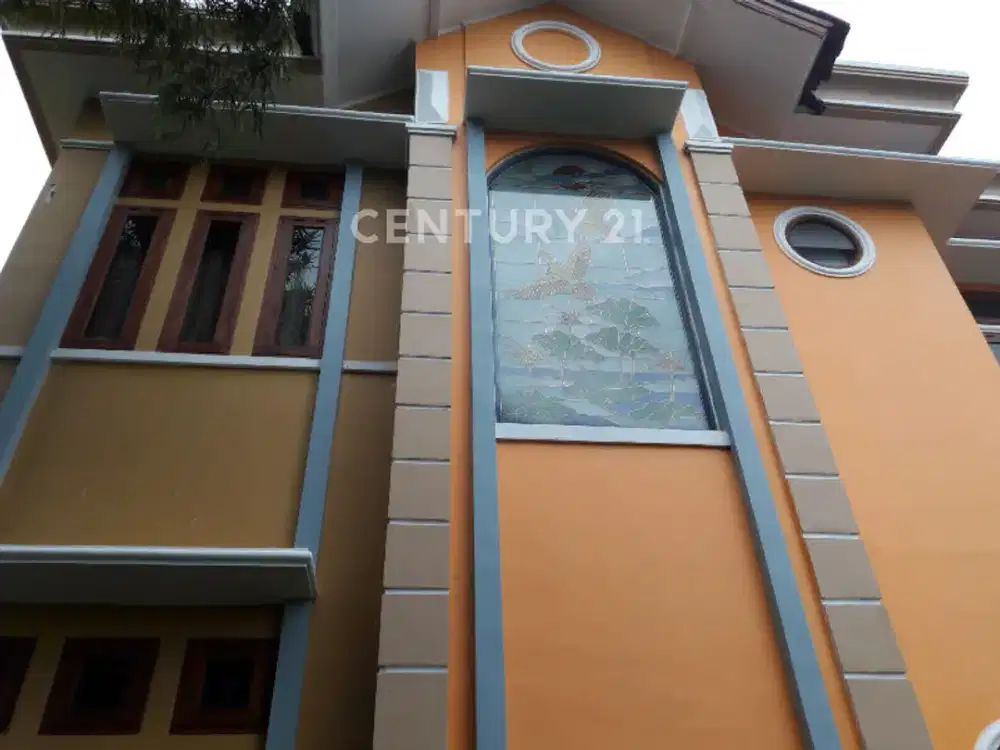 Villa Di Cianjur Lokasi Strategis Siap Huni