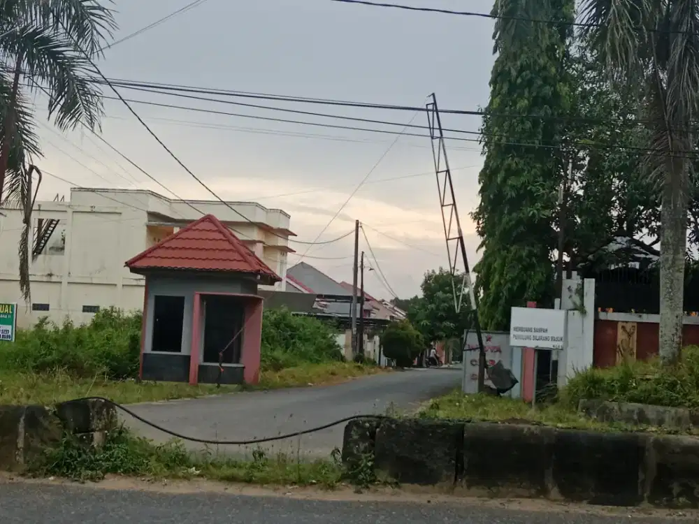 DIJUAL CEPAT HARGA NEGO (LOKASI PUSAT PERKANTORAN DAN TEMPAT WISATA)