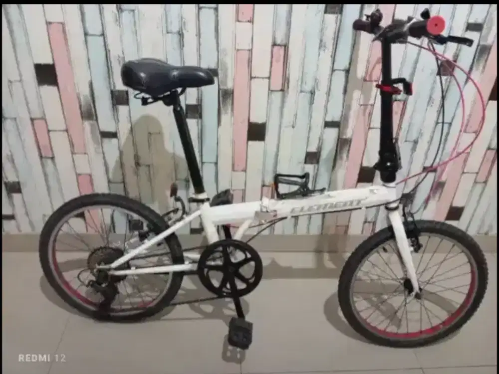 Sepeda Lipat Element Rock 20