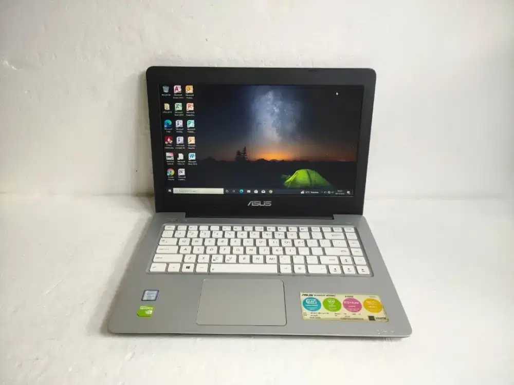 A1071 Laptop Asus A456U Ram 8gb SSD 256gb core i7 gen6 Double VGA