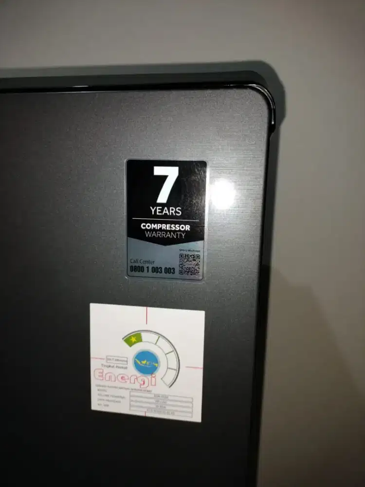 Kulkas 1 pintu merk AQUA