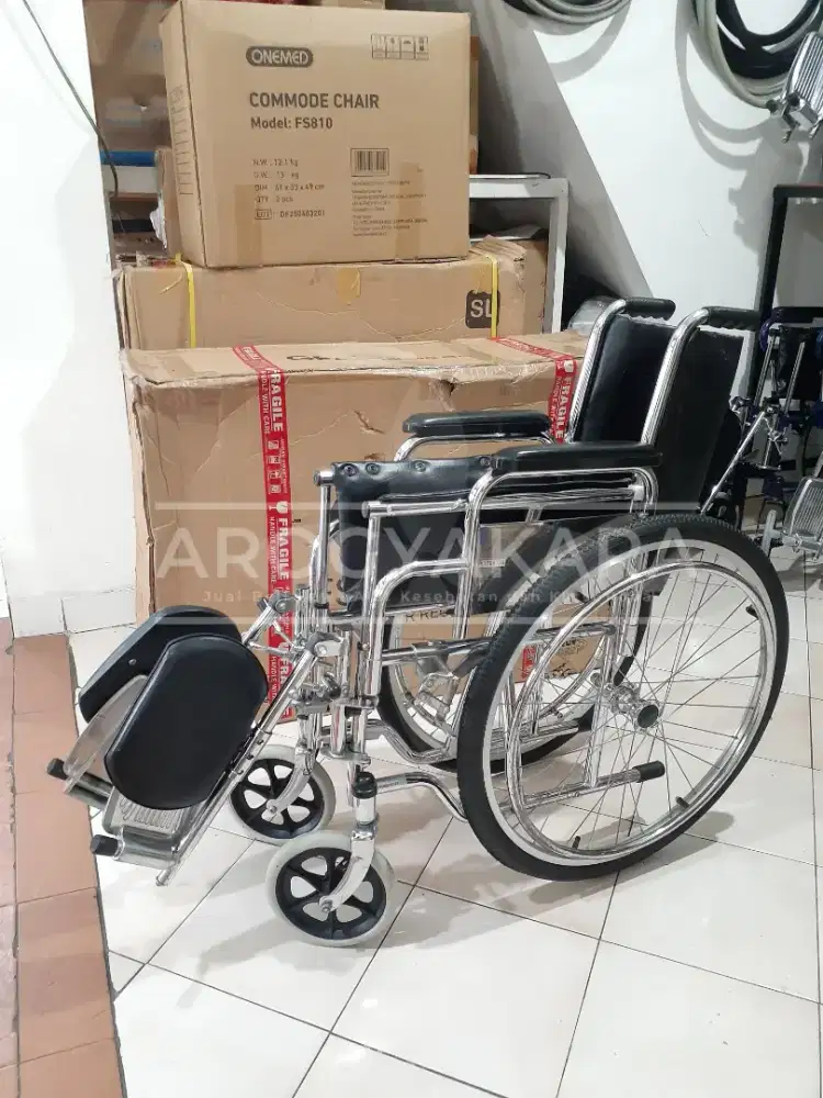 Kursi roda selonjor bekas