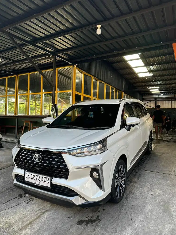 Dijual Veloz Q CVT PC Super Istimewa 2023 Matic