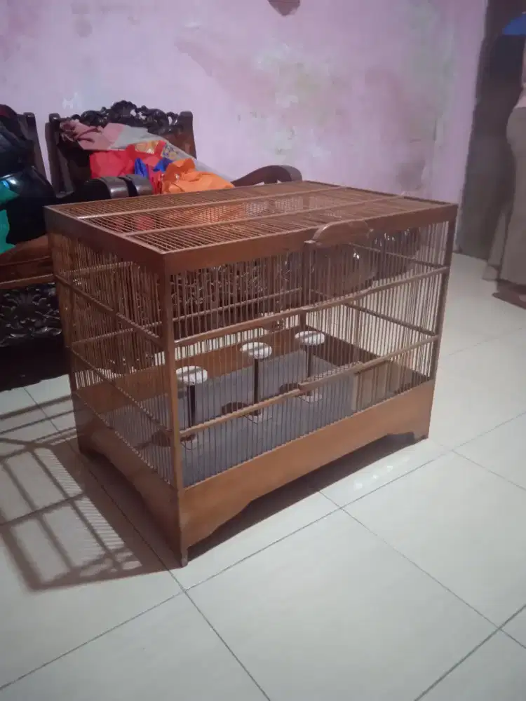 Sangkar multi fungsi
