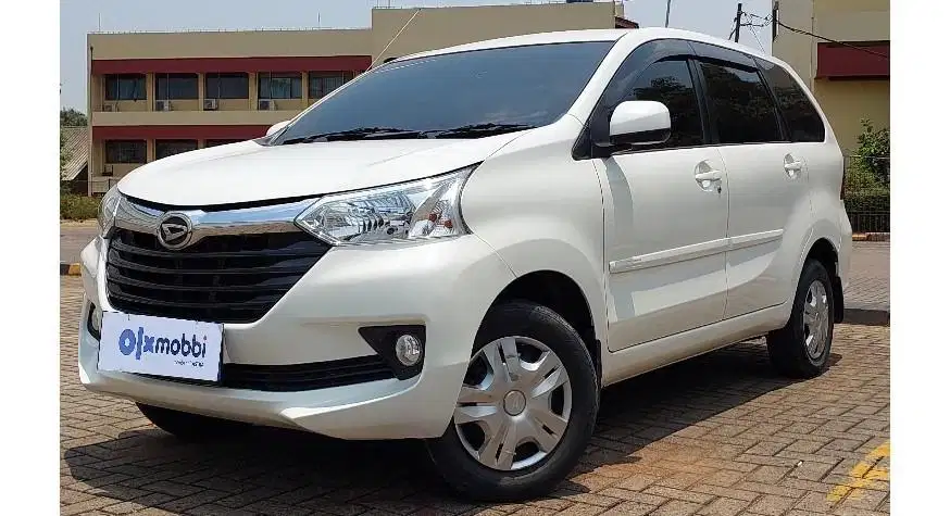 TDP 6,JT Daihatsu Xenia 1.3 R SPORTY Bensin-MT Putih 2016