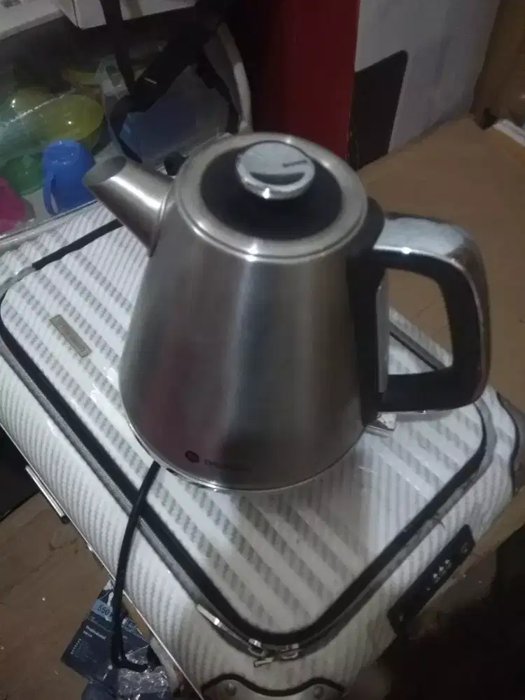 Teko Pemanas Air Elc