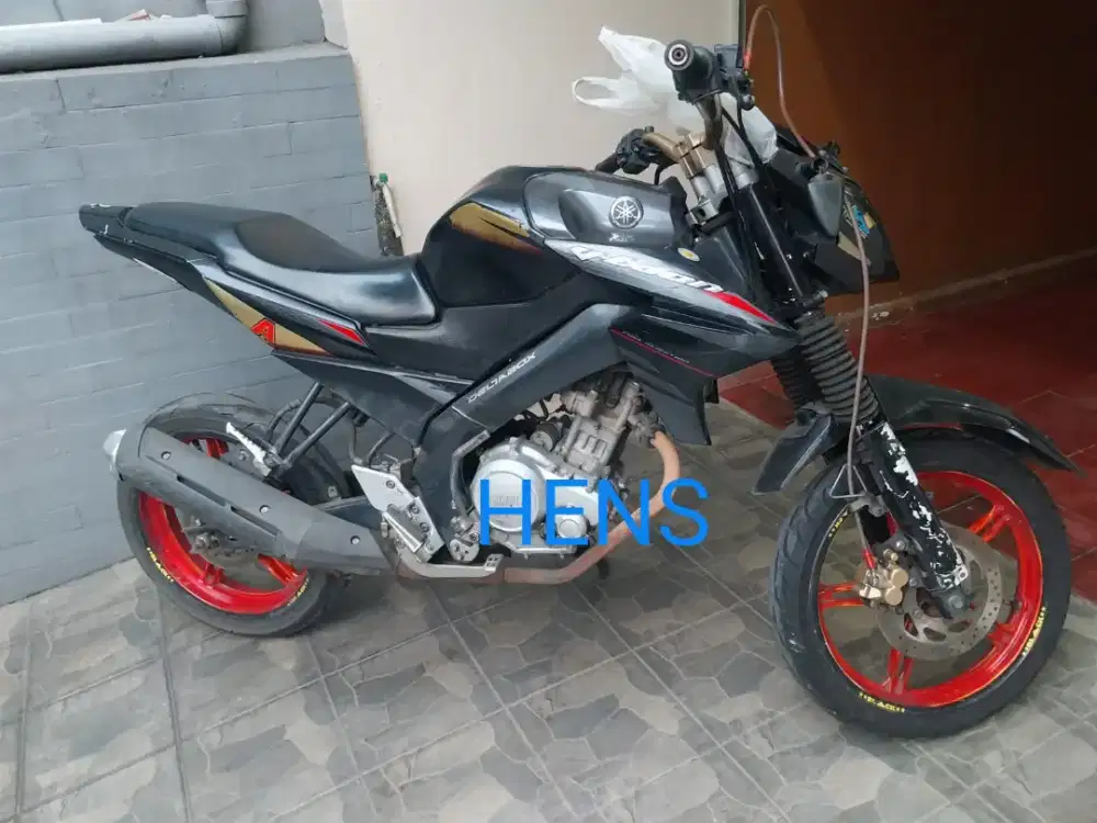 MOTOR YAMAHA VIXION TAHUN 2014