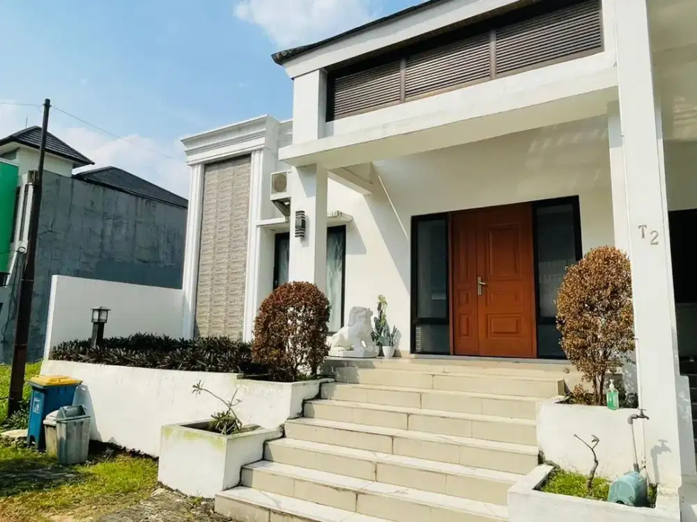 Dijual Cepat Rumah Mewah Aman dan Nyaman di Pesona Khayangan Juanda Depok
