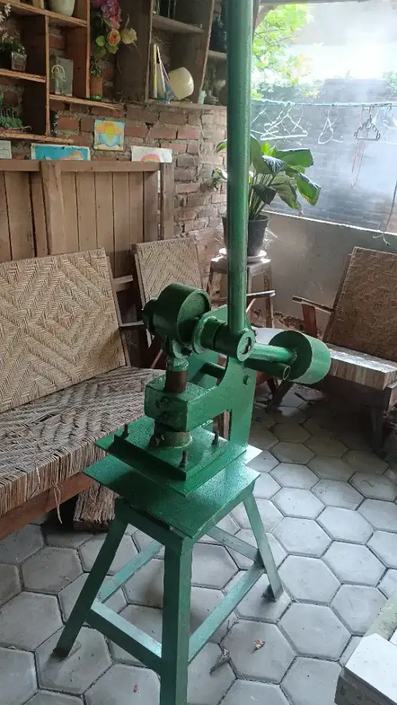 Mesin Press / Pond Manual - Siap Pakai