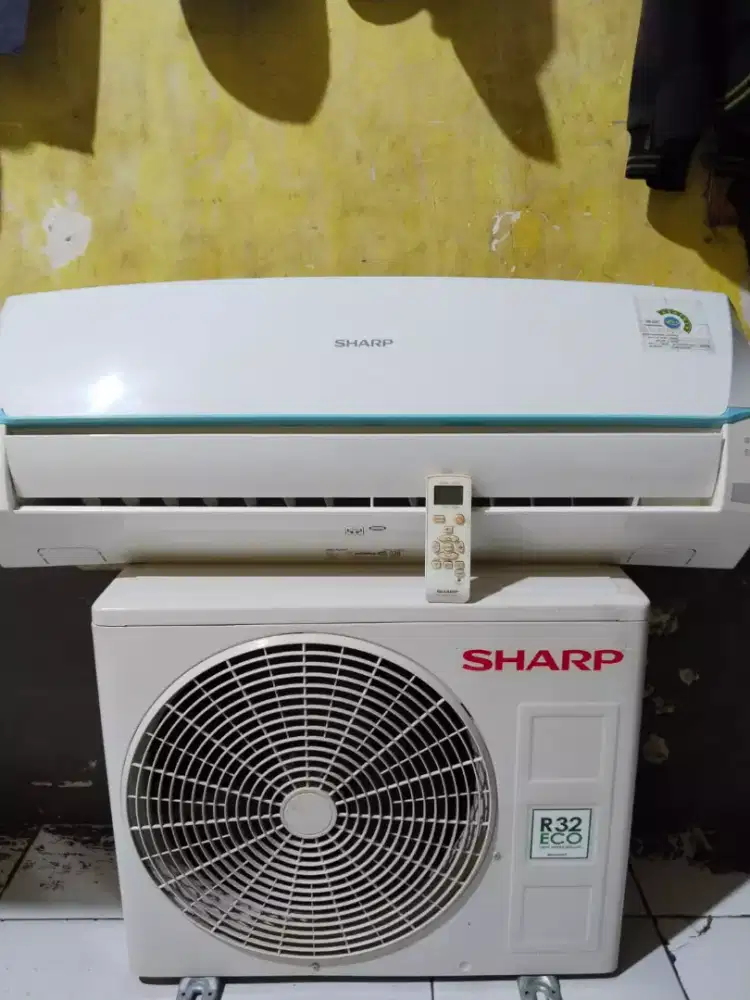 Di jual ac sharp0,5pk siap pasang