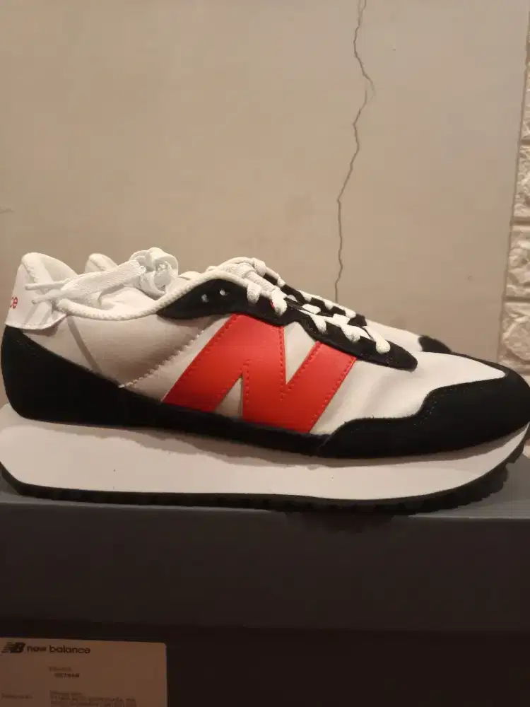 NEW BALANCE MS237MCR