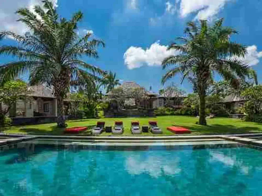 Huge Balinese modern  Style Villa Berawa Tibubeneng Canggu Bali