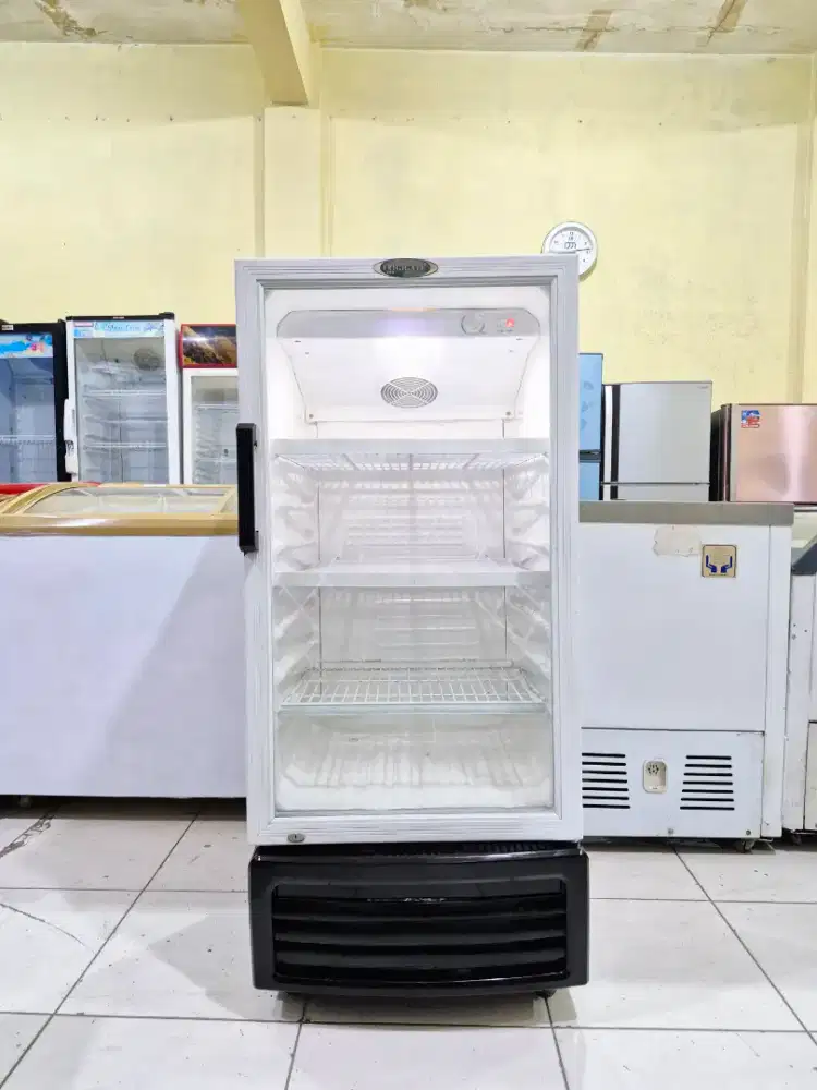 SHOWCASE FRIGIGATE 150L 1,5 AJA SAMA ANTAR