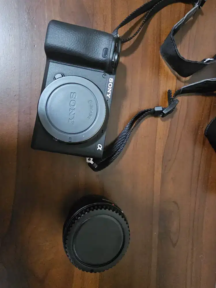 Kamera sony A6400+kit fullset (baru 2 bulan)