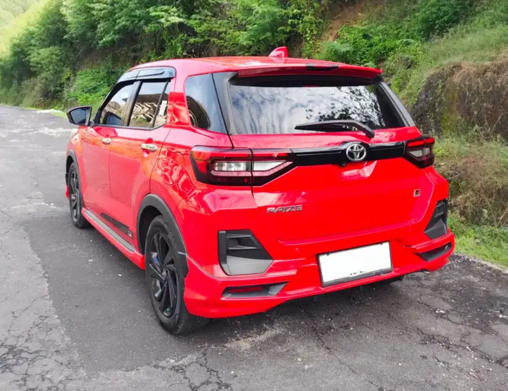 TOYOTA RAIZE NEW GR SPORT 1.0 TURBO