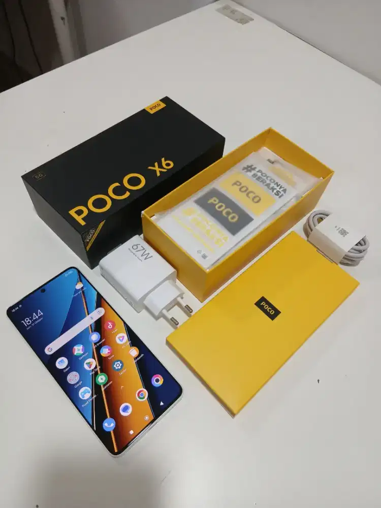 Xiaomi Poco X6 5G 12/256 GB White Fullset Lengkap