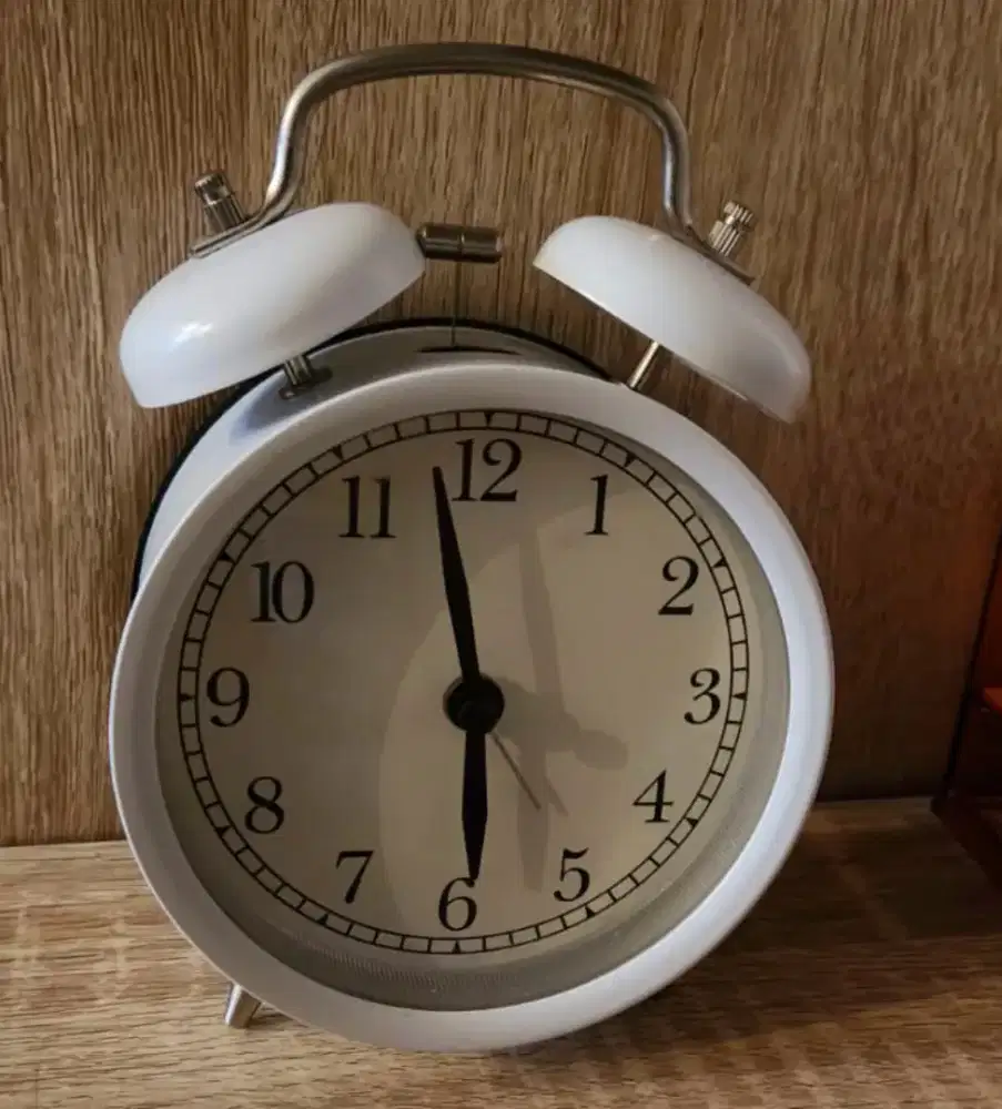 jam beker meja DEKAD IKEA - HSC 2025