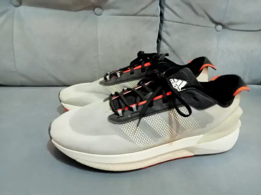 Jual sepatu Adidas bounce ORI like new
