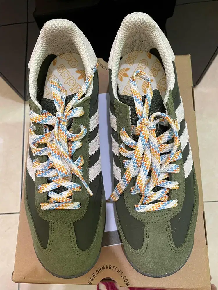 Sepatu Adidas SL.Kalimantan