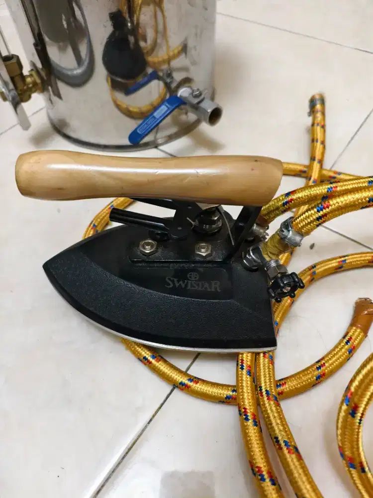 Setrika uap laundry stau set