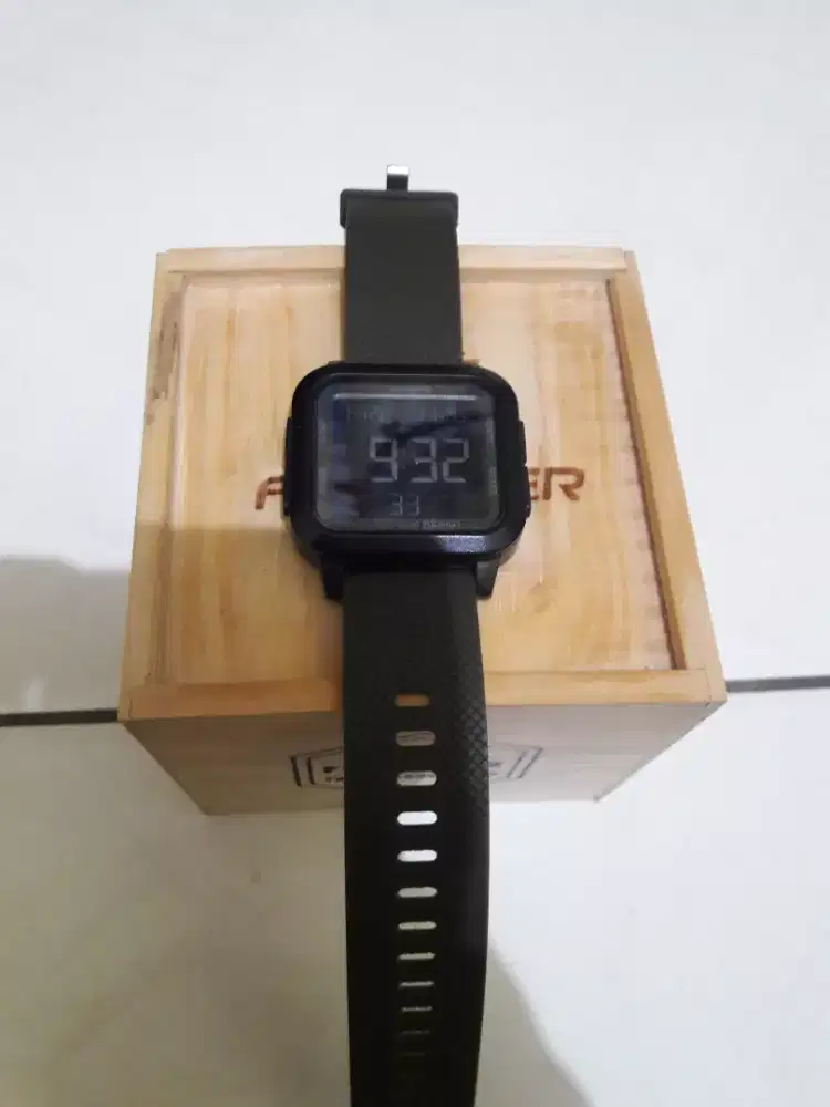 Jam Digital Forester