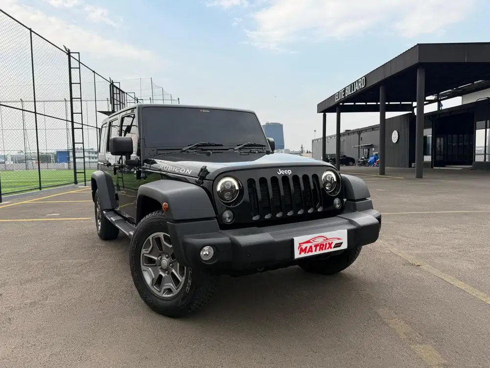 Jeep Rubicon 3.6 At pentastar 2015 Nik14 Black Siap pakai