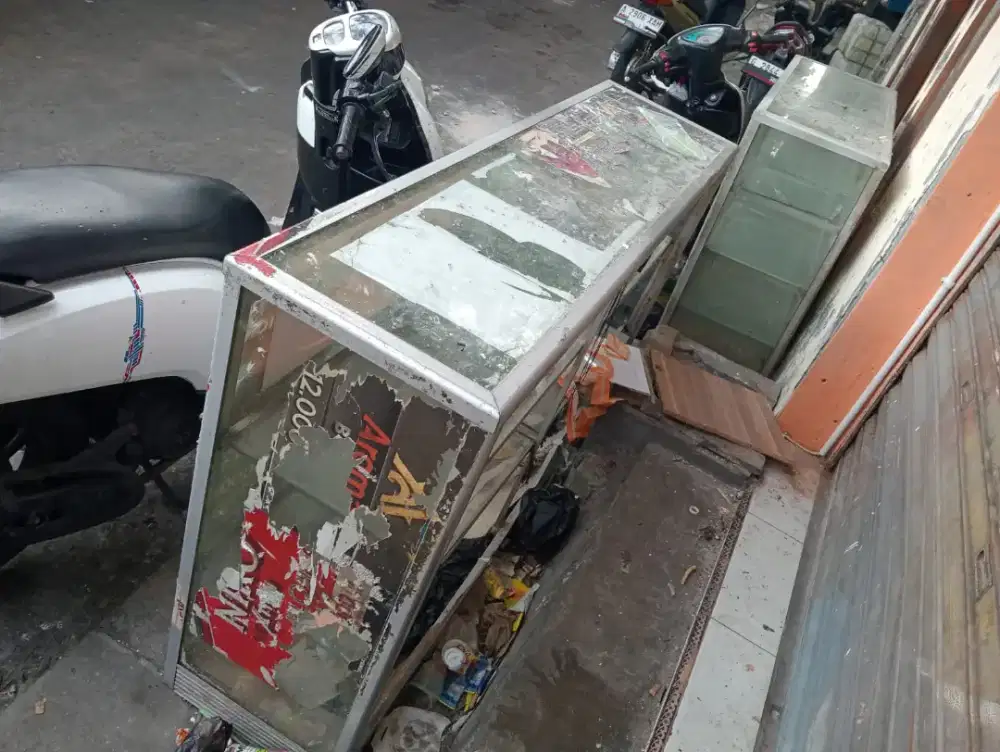 Jual estalase kaca