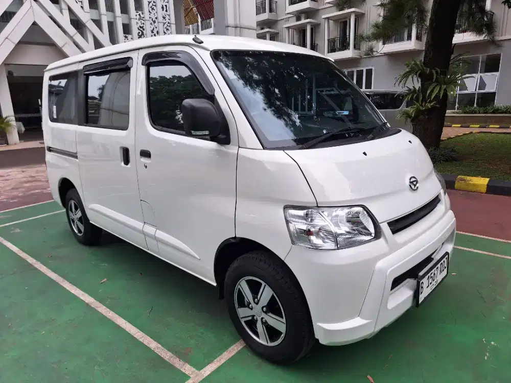 Gran Max MB AC PS 2012