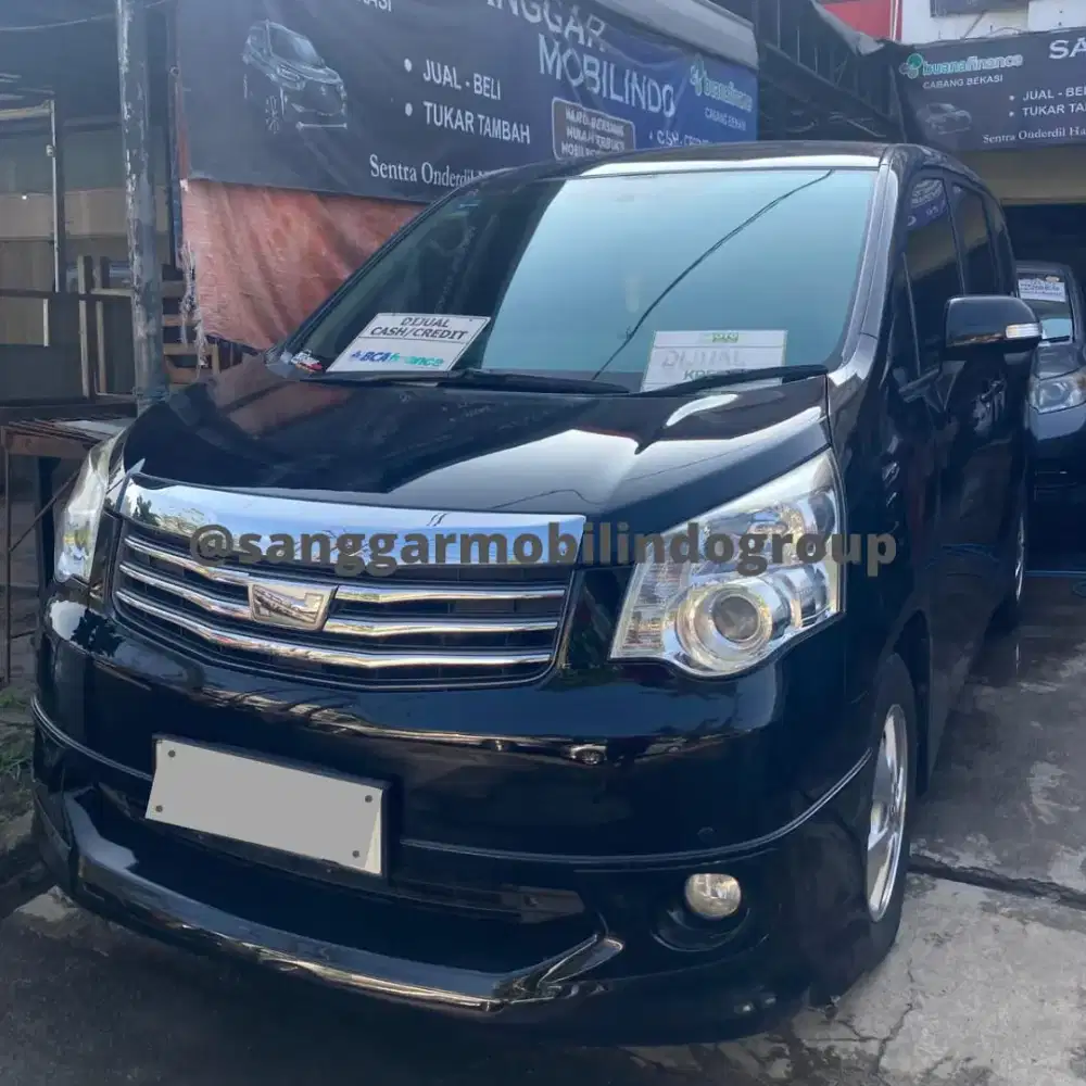 Toyota Nav-1 a/t '13. Tgn ke 2. OTR 120 JT