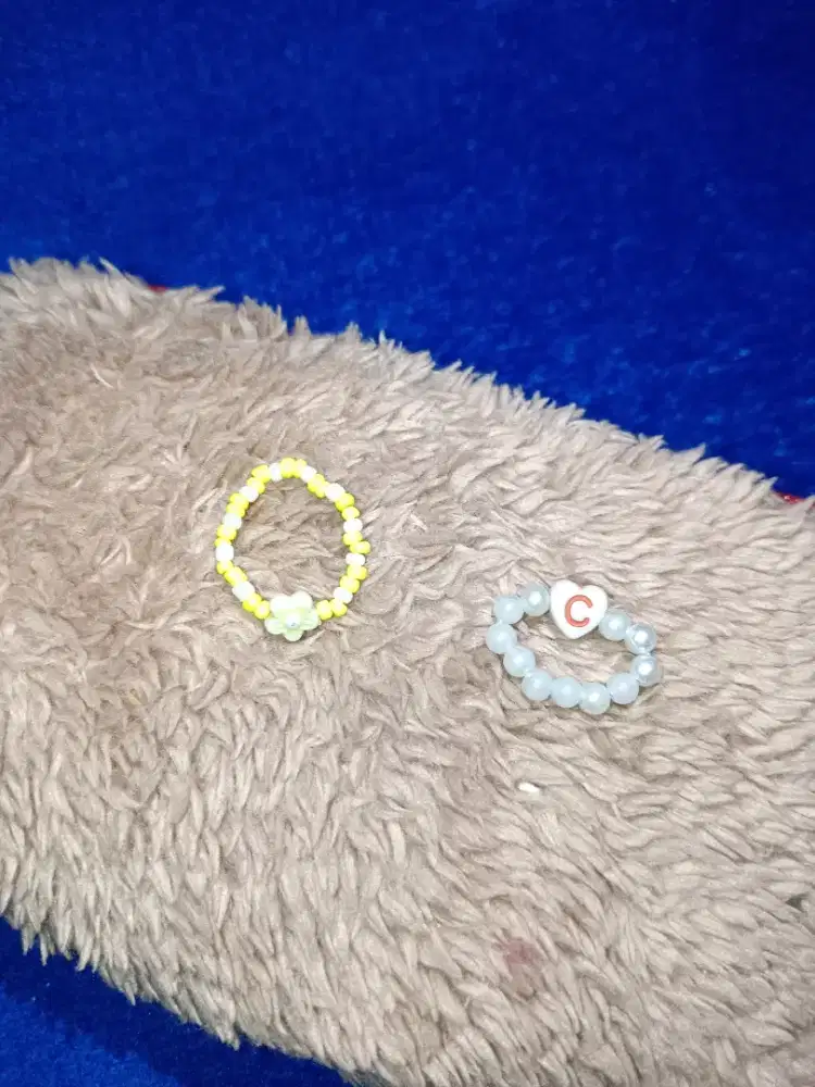 Cincin manik-manik handmade