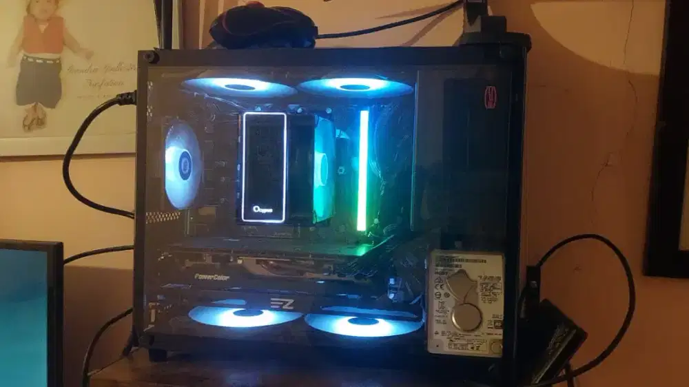 Mini PC mATX AM5 Ryzen 5 RX 6700xt